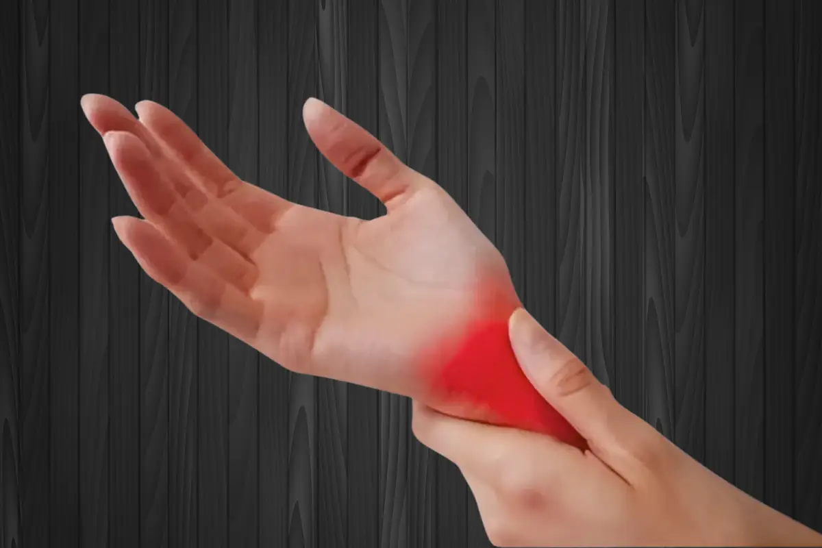 Muscle tear in hand Symptoms, Treatment, and Recovery